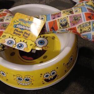 SpongeBob SquarePants Yellow Pet Bowl with Multicolor Plush Bone Toy
